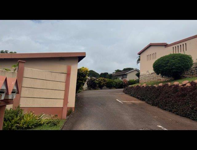 3 BEDROOM TOWNHOUSE FOR SALE IN ESCOMBE